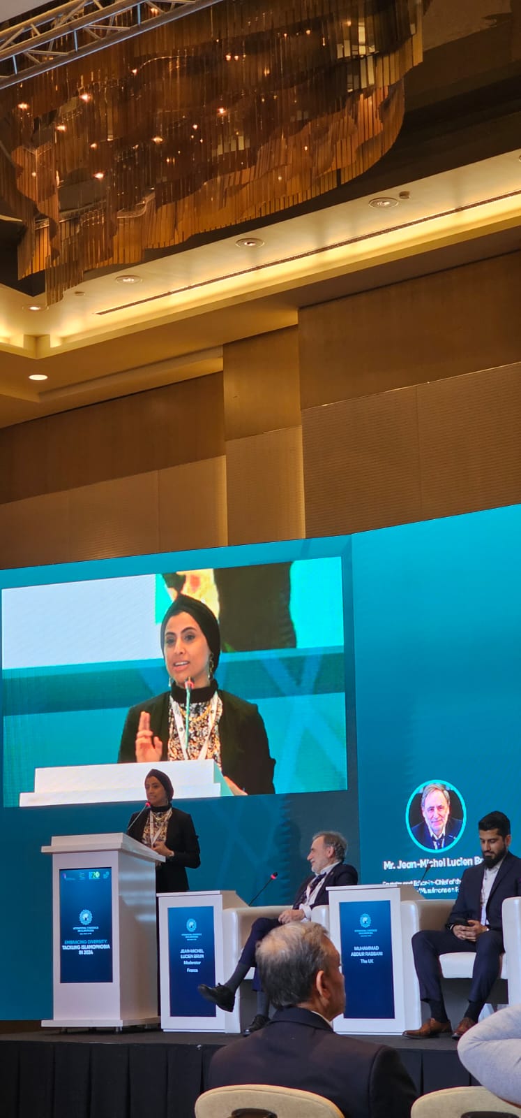 Dr Sara Cheikh Husain presenting at the Baku international conference on Islamophobia, 2024